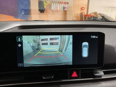 New 2026 Kia Carnival EX FWD image 13