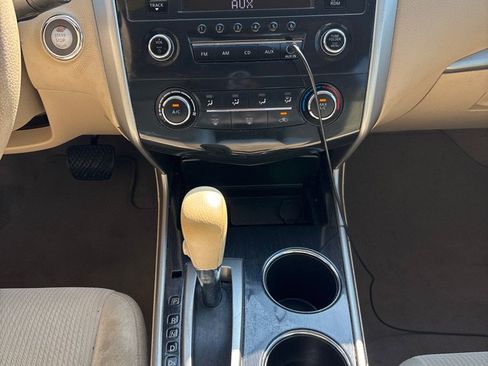 Used 2013 Nissan Altima 2.5 S FWD image 15