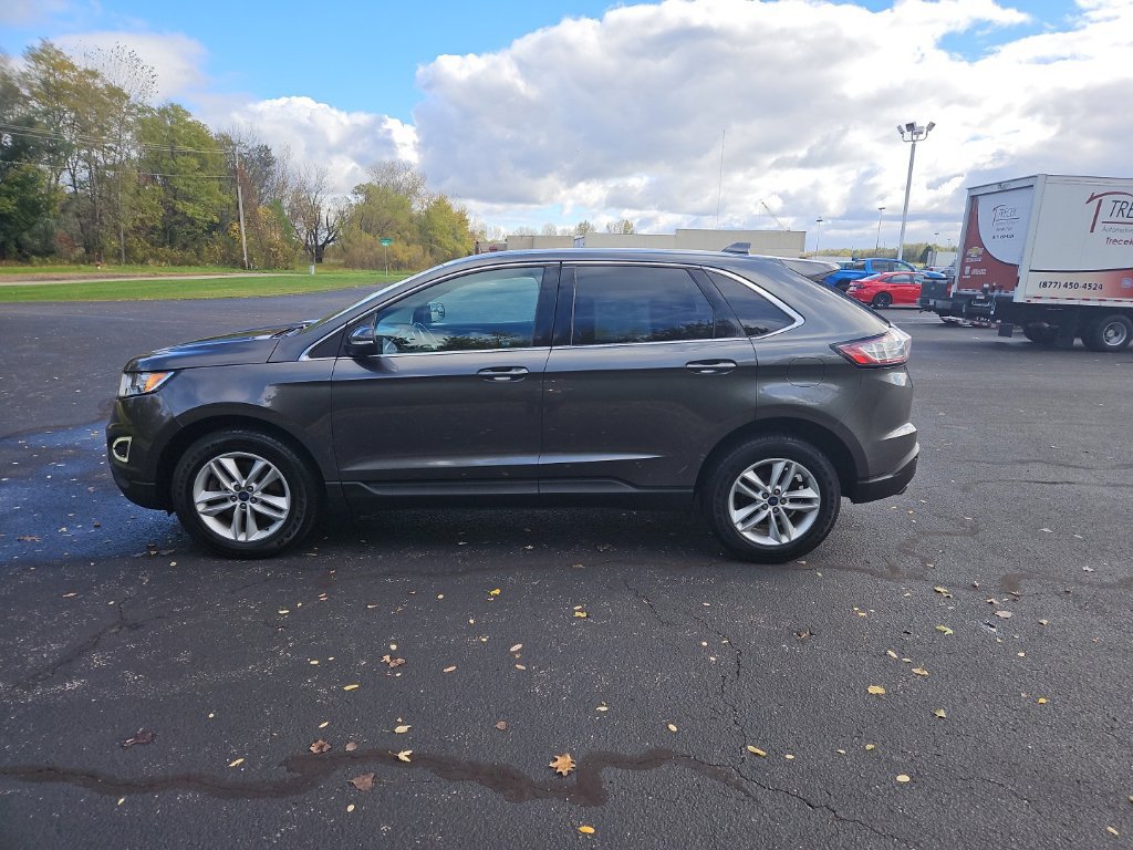 Used 2017 Ford Edge SEL w/ Equipment Group 201A AWD/4WD image 4
