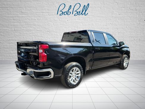 Certified 2022 Chevrolet Silverado 1500 LT w/ Z71 Off-Road Package AWD/4WD image 6