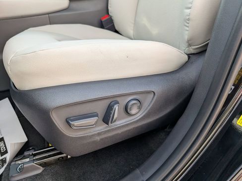 New 2026 Toyota Grand Highlander XLE image 11