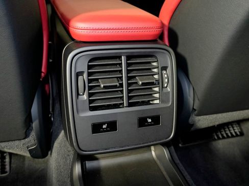 Certified 2023 Porsche Taycan 4S image 37