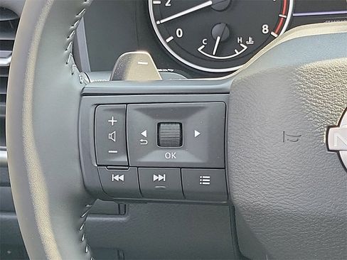 New 2026 Nissan Rogue SV image 7