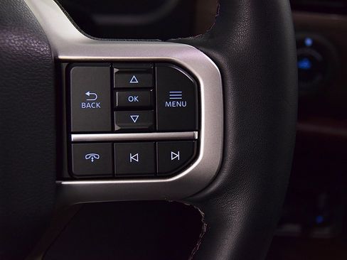 Used 2024 Ford Expedition Max Limited image 22