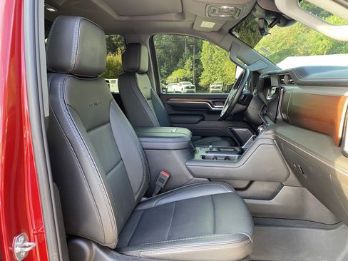 Used 2024 GMC Sierra 2500 Denali w/ Denali Reserve Package image 37