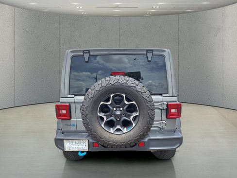 Used 2023 Jeep Wrangler Unlimited Rubicon 4xe w/ Cold Weather Group AWD/4WD image 4