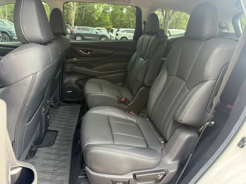 Used 2025 Subaru Ascent Bronze Edition AWD/4WD image 8