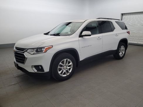 Used 2019 Chevrolet Traverse LT w/ LPO, Floor Liner Package AWD/4WD image 2