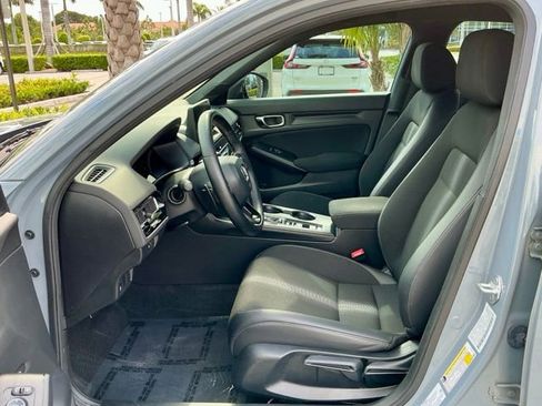 Used 2024 Honda Civic Sport image 8