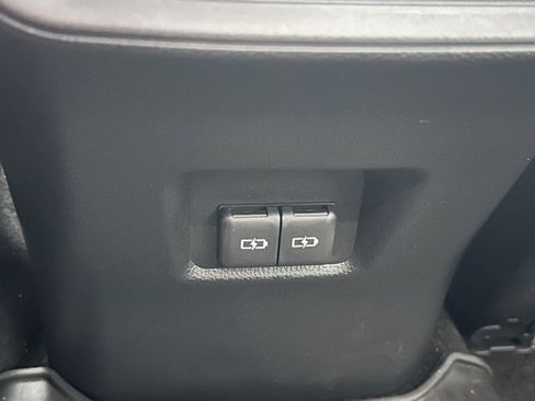 Used 2023 Toyota RAV4 XLE image 19