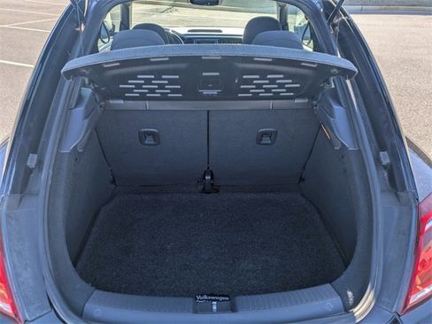 Used 2017 Volkswagen Beetle 1.8T S image 13