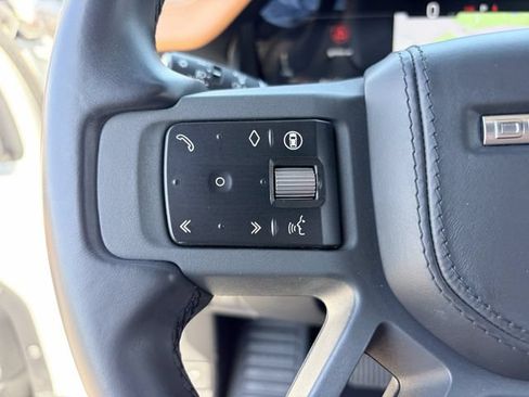 Used 2024 Land Rover Defender 110 X-Dynamic SE AWD/4WD image 8