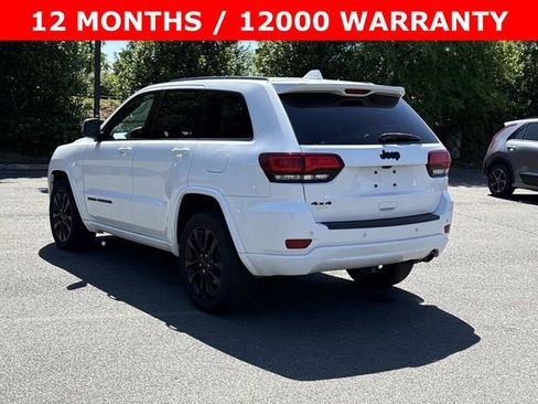 Used 2019 Jeep Grand Cherokee Altitude AWD/4WD image 4