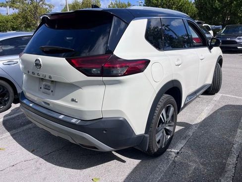 Used 2021 Nissan Rogue SL FWD image 4