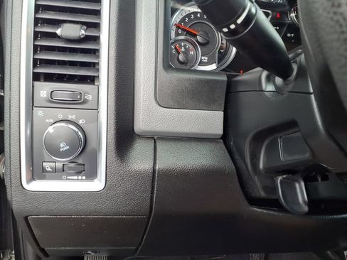 Used 2020 RAM 1500 Warlock w/ Electronics Group AWD/4WD image 28