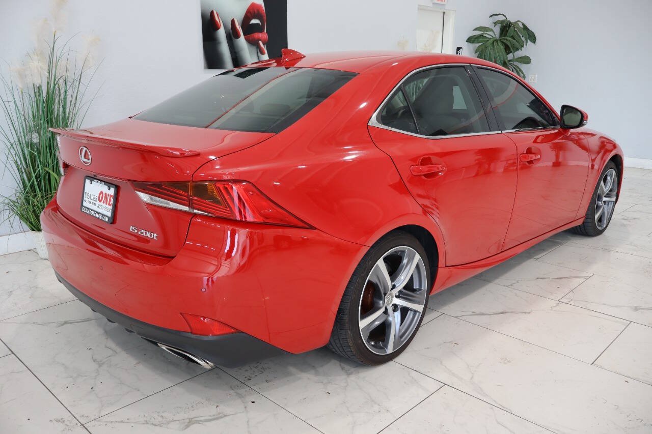Used 2017 Lexus IS 200t w/ Premium Package RWD image 4
