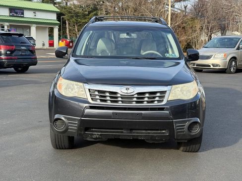 Used 2011 Subaru Forester 2.5X Premium w/ All-Weather Pkg image 3
