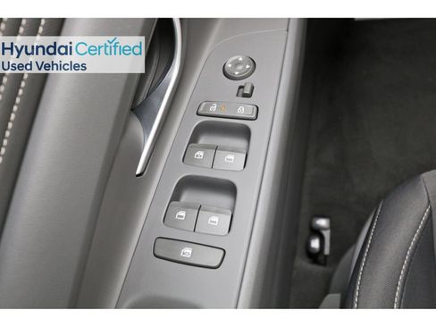 Certified 2025 Hyundai Elantra Sport FWD image 23