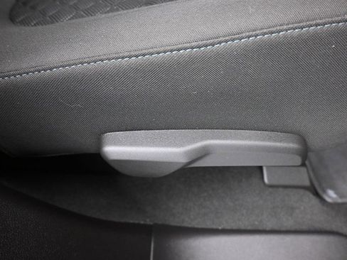 Used 2022 Chevrolet Blazer LT image 36