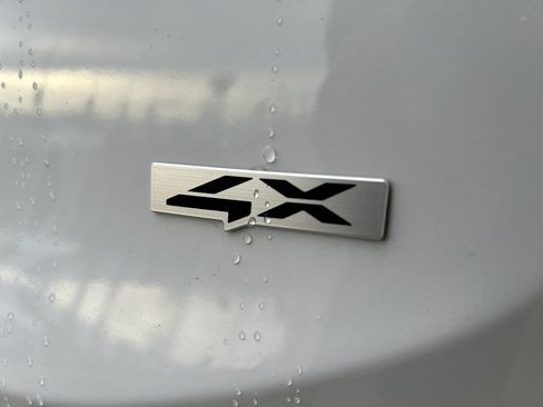 New 2025 Kia Telluride S image 35