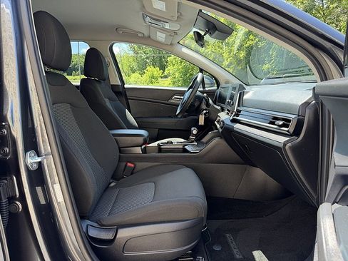 Used 2023 Kia Sportage LX AWD/4WD image 23