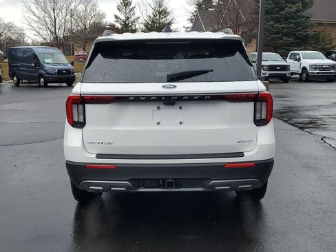 New 2026 Ford Explorer Active image 5
