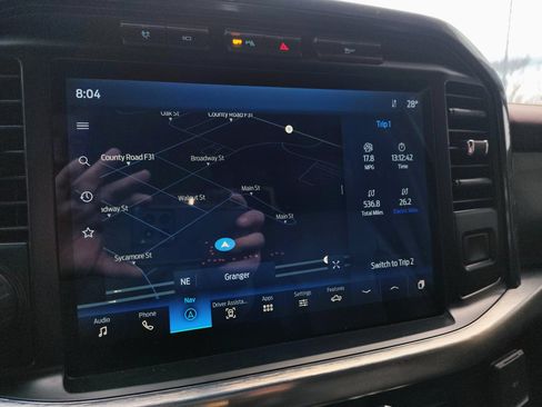 Used 2021 Ford F150 Lariat image 3