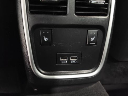 Used 2021 Dodge Charger SXT w/ Leather Interior Group RWD image 25