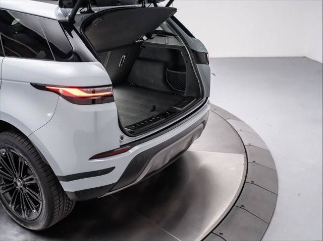 Used 2026 Land Rover Range Rover Evoque S AWD/4WD image 32