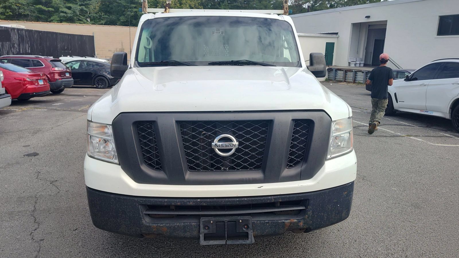 Used 2016 Nissan NV 2500 SV RWD image 5