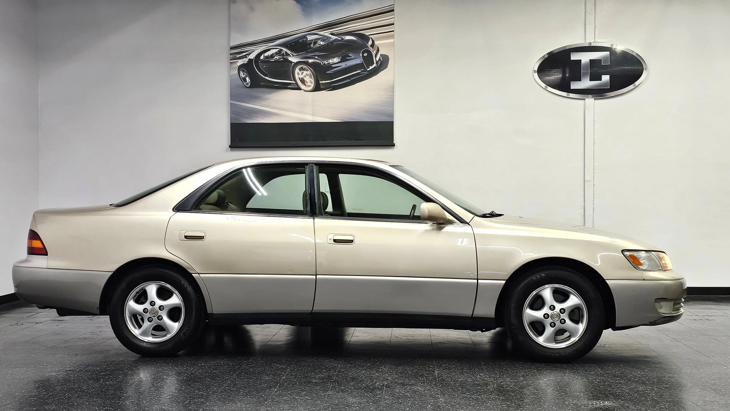 Used 1999 Lexus ES 330 FWD image 8