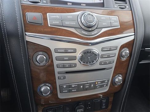 Used 2018 INFINITI QX80 Base image 30