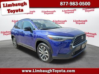 Used 2025 Toyota Corolla Cross XLE AWD/4WD video 1