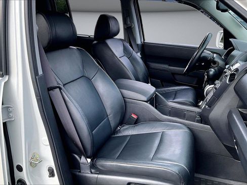 Used 2015 Honda Pilot Touring image 28