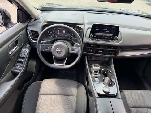 Used 2024 Nissan Rogue SV AWD/4WD image 20