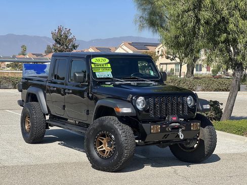 Used 2020 Jeep Gladiator Sport w/ Quick Order Package 24S image 22