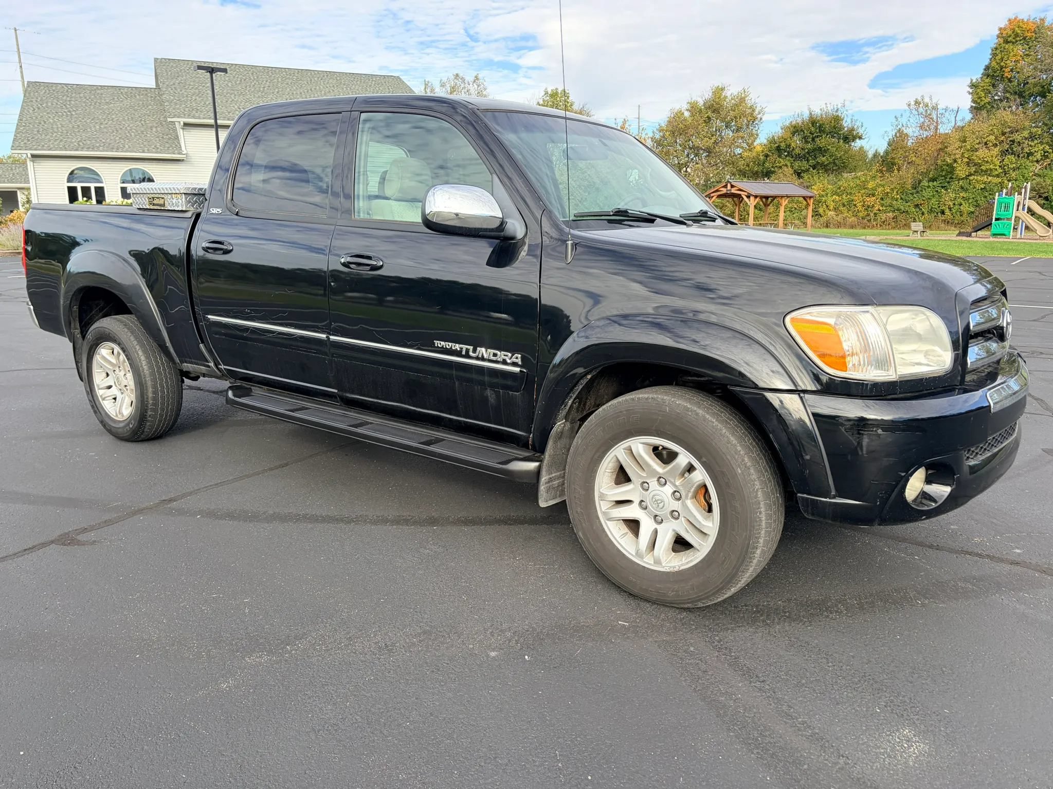 Used 2006 Toyota Tundra SR5 w/ All Weather Guard Pkg AWD/4WD image 7