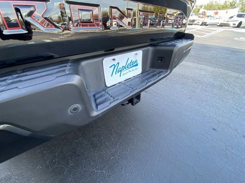 Used 2022 Nissan Frontier Pro-X w/ Technology Package image 24