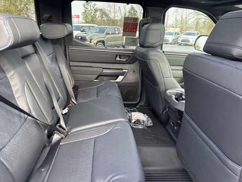 New 2025 Toyota Tundra Platinum image 29