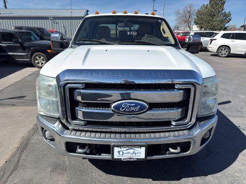 Used 2011 Ford F250 Lariat w/ Lariat Interior Pkg image 3