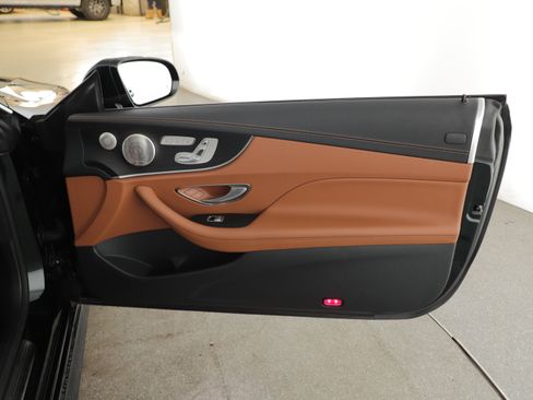 Used 2022 Mercedes-Benz E 450 Cabriolet image 11