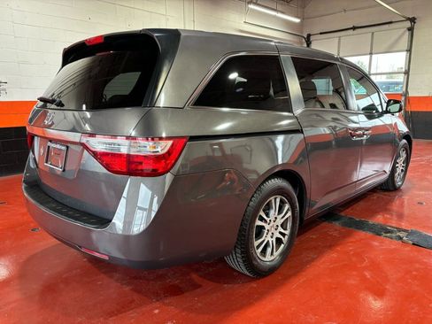 Used 2013 Honda Odyssey EX image 7