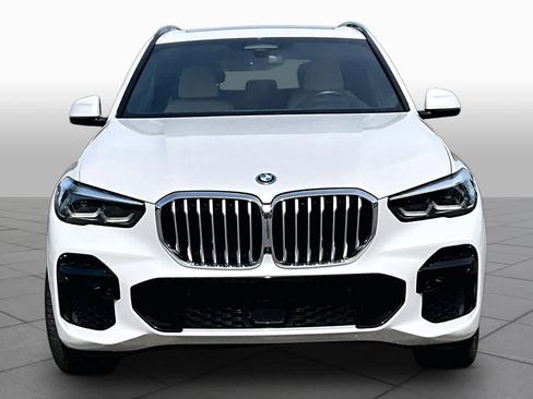 Used 2022 BMW X5 xDrive45e w/ M Sport Package AWD/4WD image 3
