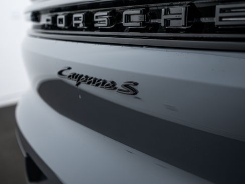 New 2026 Porsche Cayenne S image 26