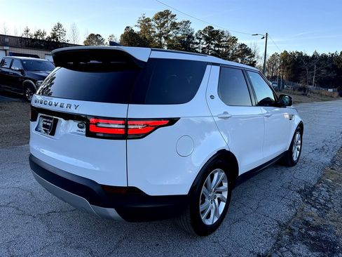 Used 2018 Land Rover Discovery HSE AWD/4WD image 8