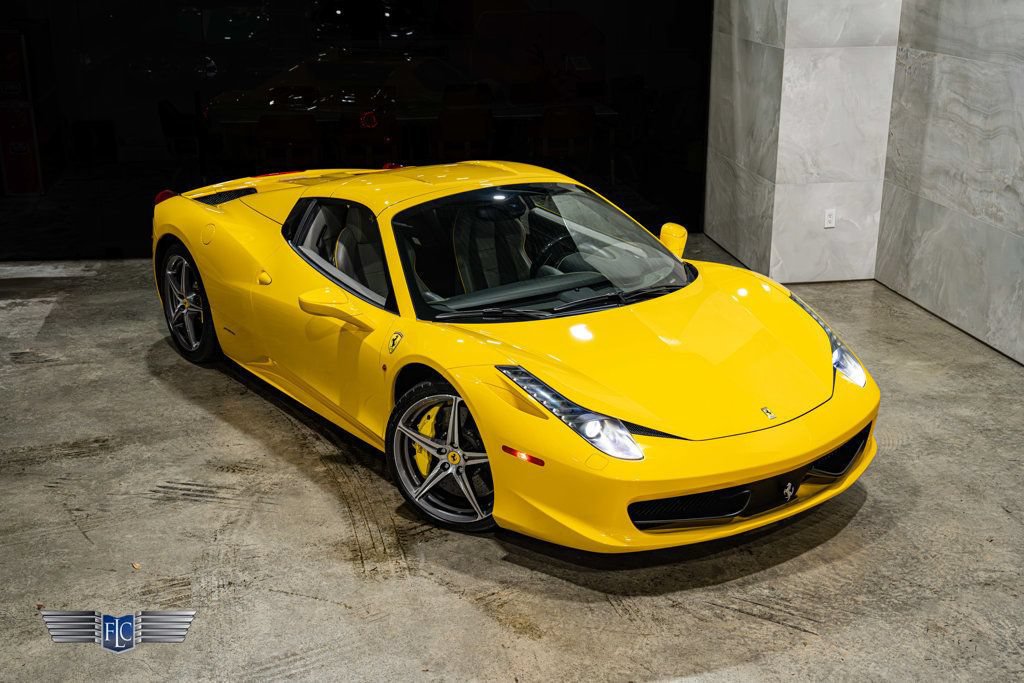 Used 2015 Ferrari 458 Spider RWD image 14