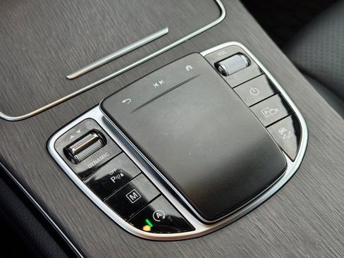 Used 2022 Mercedes-Benz GLC 300 4MATIC image 31