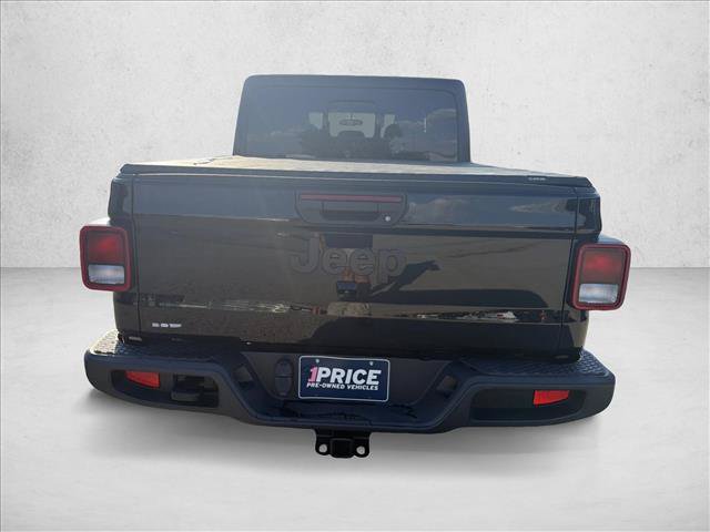 Used 2022 Jeep Gladiator Sport AWD/4WD image 4