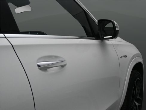 Used 2022 Mercedes-Benz GLE 63 AMG S image 19