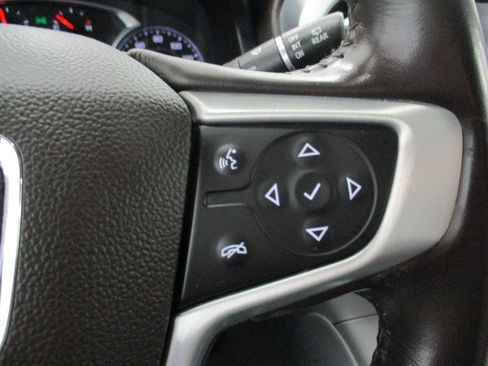 Used 2019 GMC Acadia SLT AWD/4WD image 25